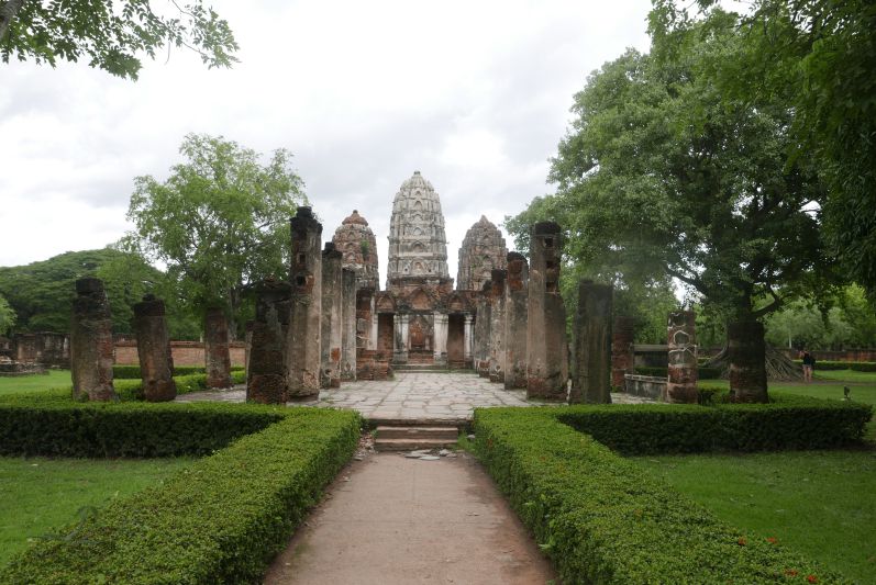 Tempel_Alt_Sukhothai_travel2eat (10)