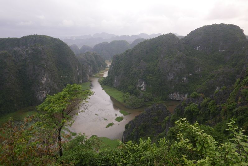 Die atemberaubende Landschaft um Ninh Binh (Vietnam)