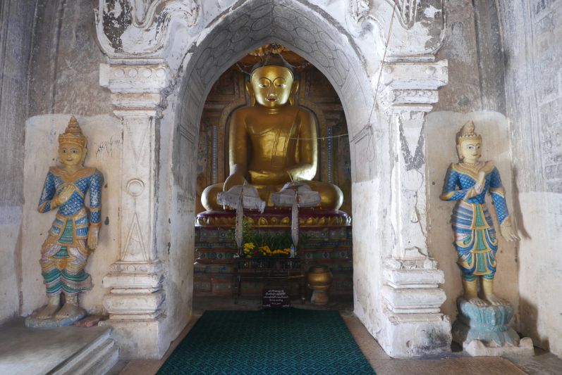 Buddha-Figur im Ananda-Tempel