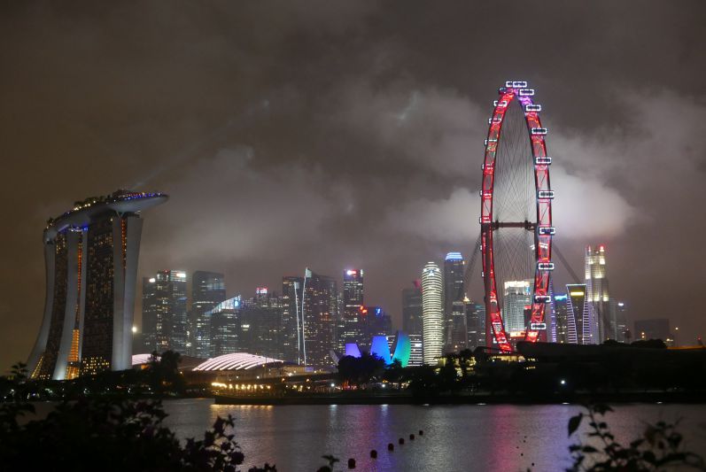 Singapur_Nacht_travel2eat