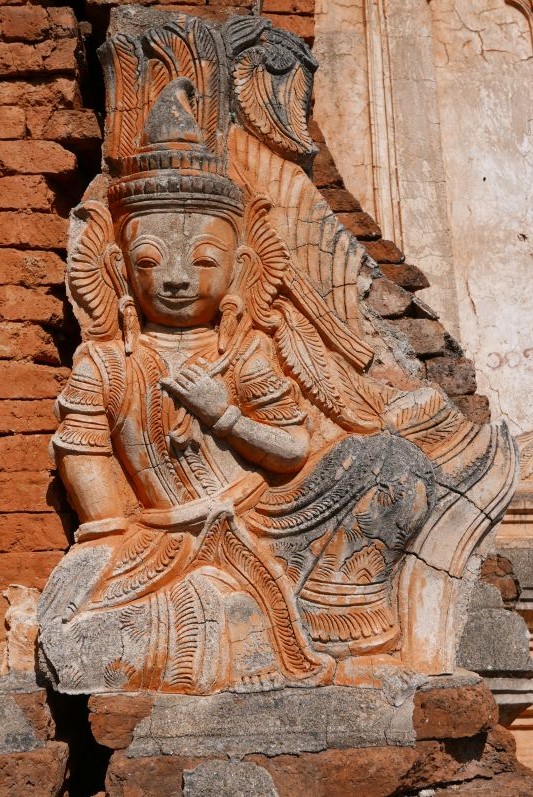 Tempel_Inle_See_Myanmar_travel2eat (3)