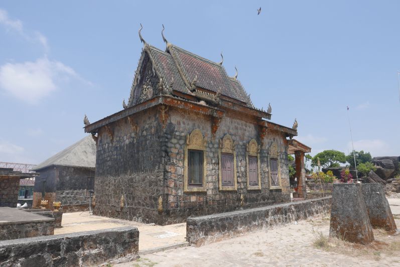 Wat Sampov Pram