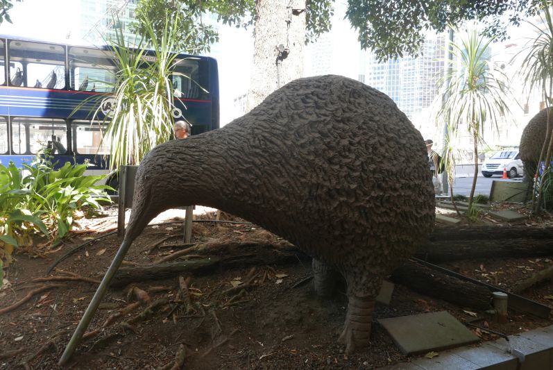 Eine Kiwi-Statue