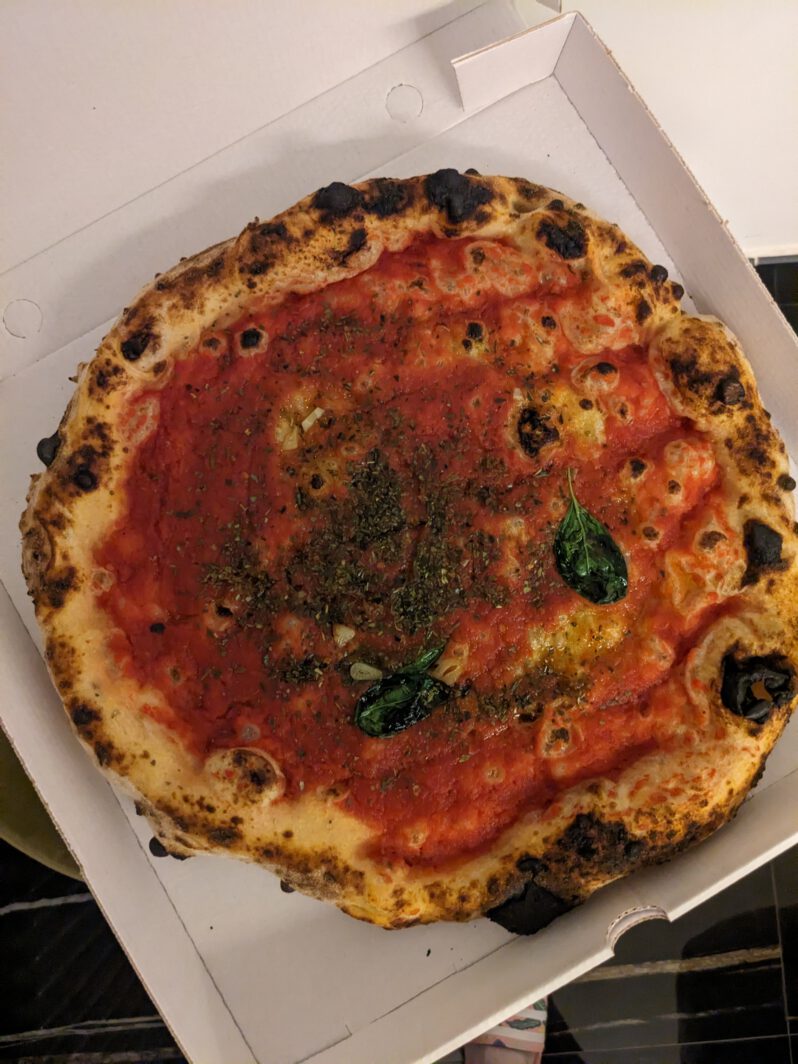 Pizza Marinara Neapel